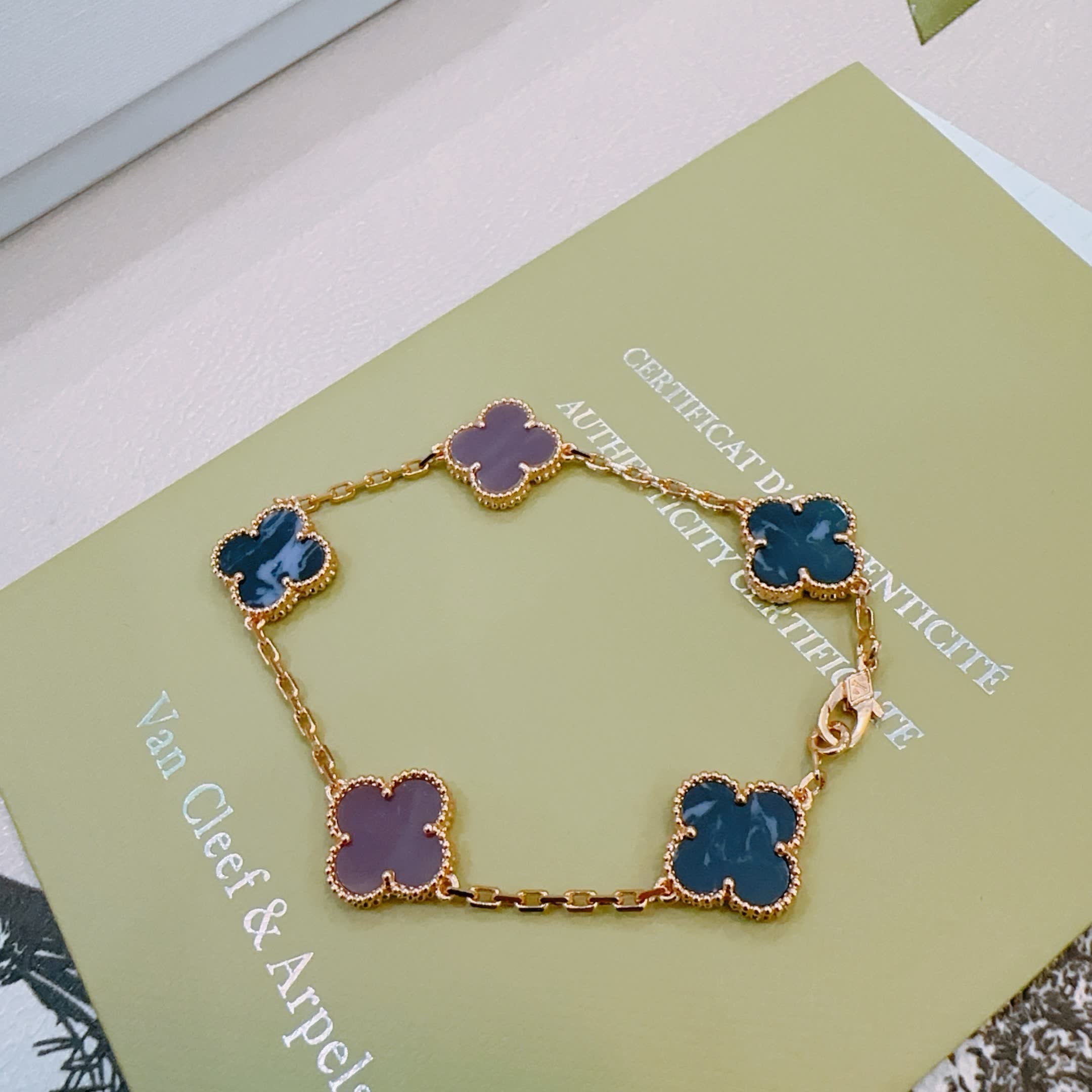 Van Cleef & Arpels Alhambra Bracelet Van Cleef & Arpels Alhambra Bracelet